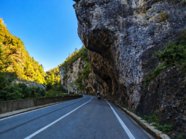 Strada panoramica del Passo Zambla ideale per moto